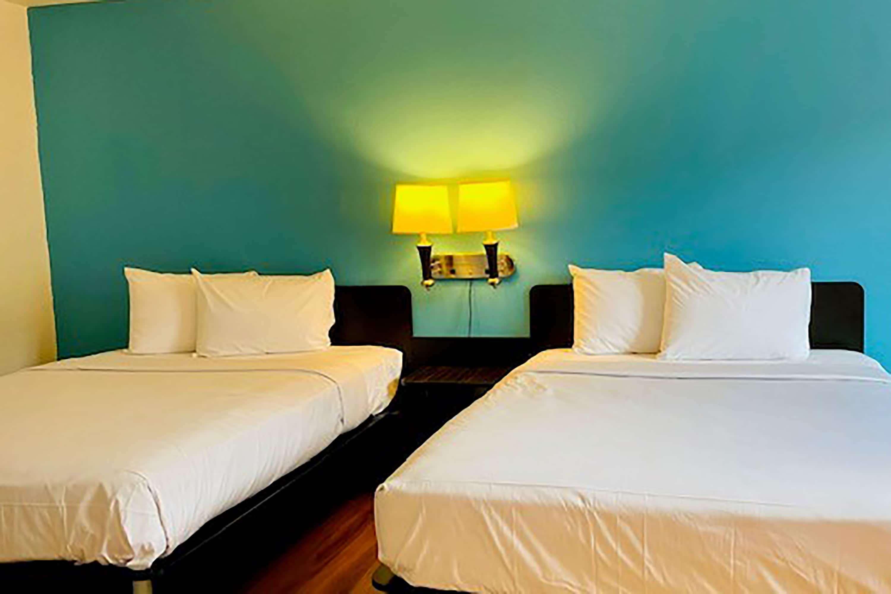 Travelodge Inn & Suites By Wyndham Missoula University Park ภายนอก รูปภาพ